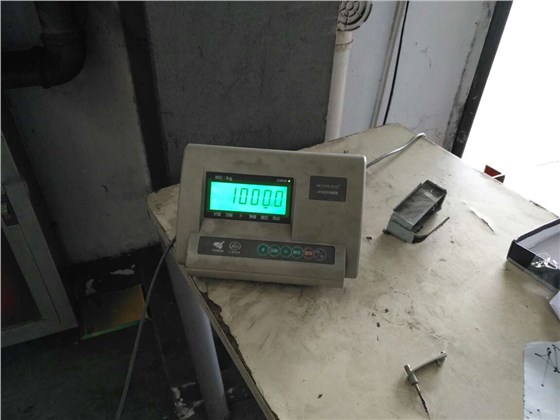 航港物流3噸電子地磅維修現(xiàn)場(chǎng)1